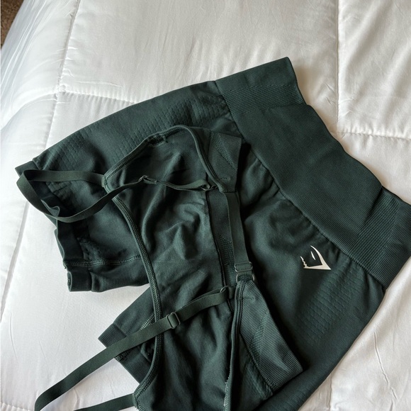 Gymshark Vital Athletic Shorts and Sports Bra Set - Woodland Green Marl - Picture 5 of 8